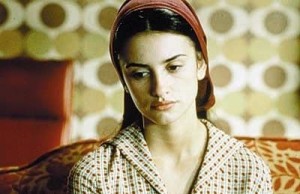 penelope-cruz-in-una-scena-di-tutto-su-mia-madre