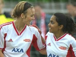 Sognando Beckham (Bend it like Beckham) di Gurinder Chadha – GB  – 2002 – Durata 112’