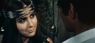 I caldi amori di una minorenne (Perversion story) di Julio Buchs – Spagna – 1969 – Durata 95’ – V.M 14