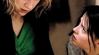 4 mesi, 3 settimane, 2 giorni (4 luni, 3 saptamini si 2 zile) di Christian Mungiu– Romania – 2007 – Durata 113’
