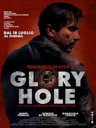 “Glory hole” di Romano Montesarchio, nelle sale dal 18 luglio